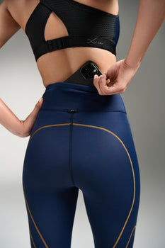 CONVENIENT PHONE POCKET
