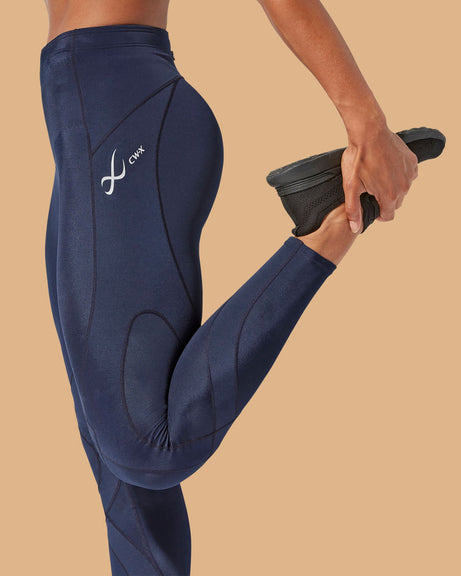  CW-X Women's Standard Stabilyx Capri Legging, Fig, X